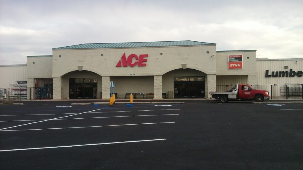 Ace Hardware 4353 Blythe