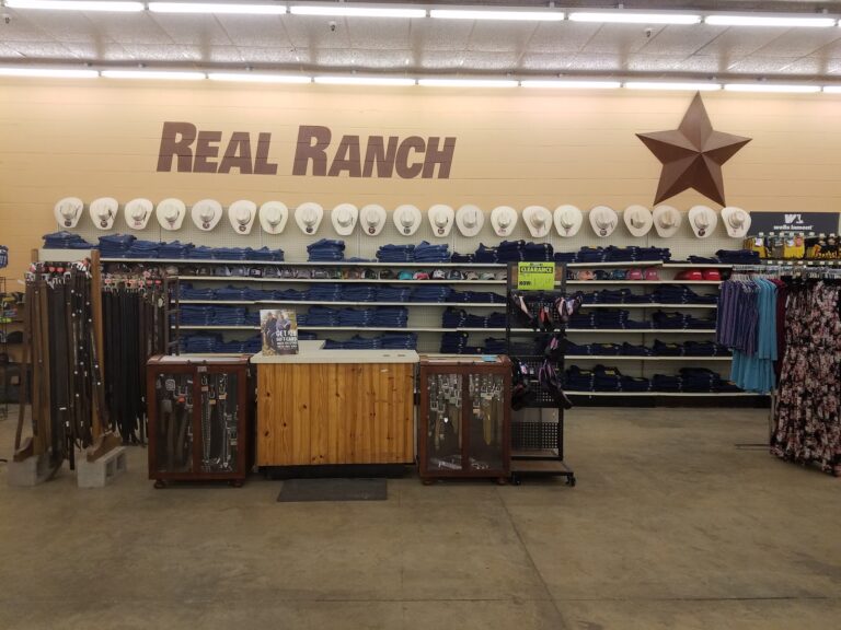 Atwoods Ranch & Home #31 Crossett