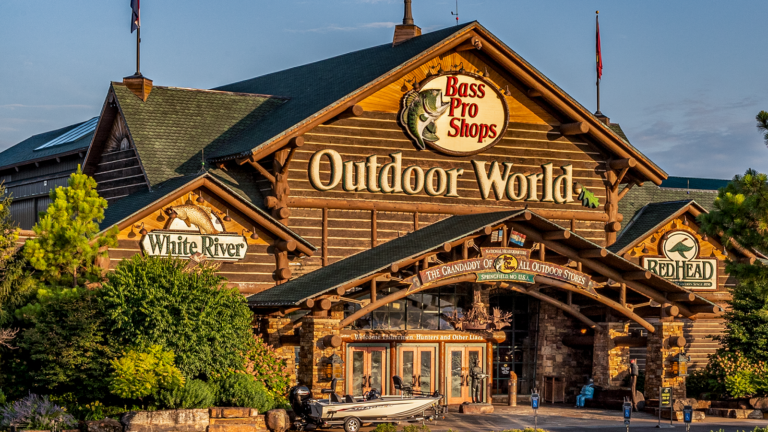 Bass Pro Shops Outdoor World #001 Springfield