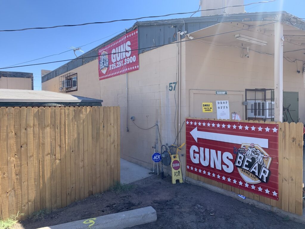 Bear Arms – Henderson Henderson