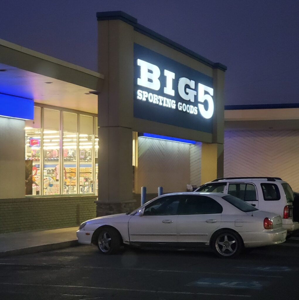 Big 5 Sporting Goods #169 Yakima