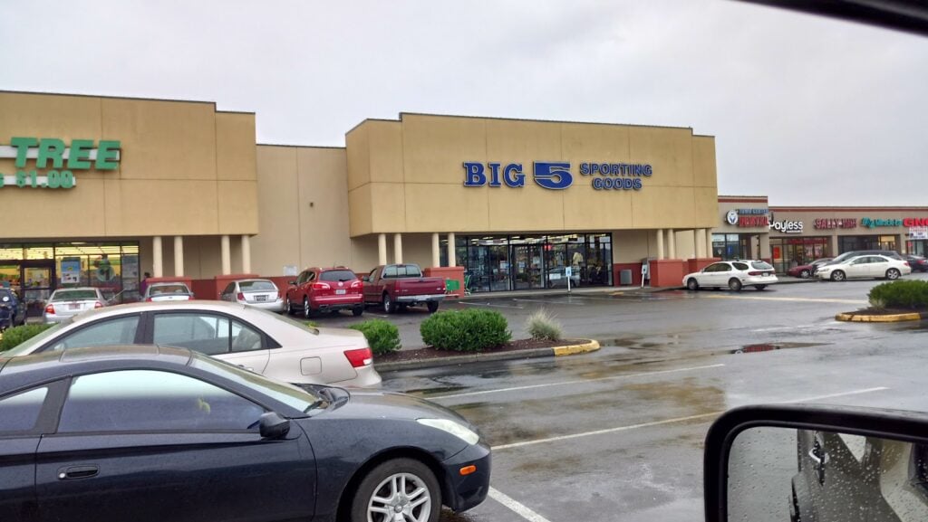 Big 5 Sporting Goods #295 Chehalis