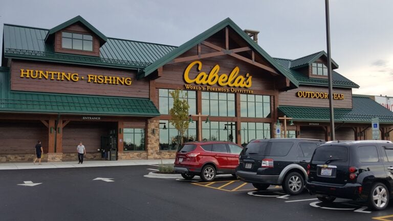 Cabela’s 477 Avon