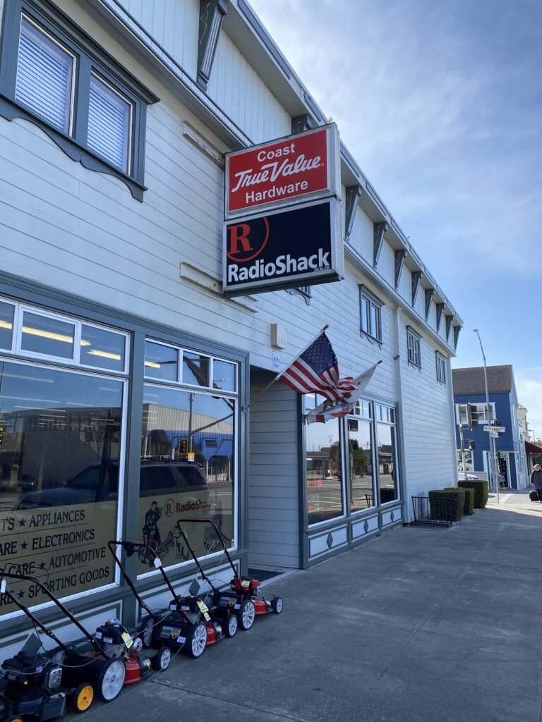 Coast Hardware – Fort Bragg Fort Bragg