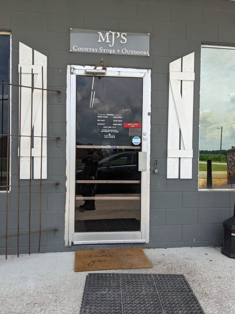 County Line Outdoors/Mjs Country Store & Outdoors Pantego