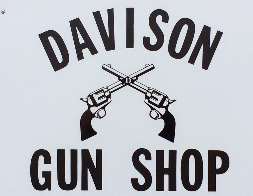 Davison Gun Shop – Janesville Janesville