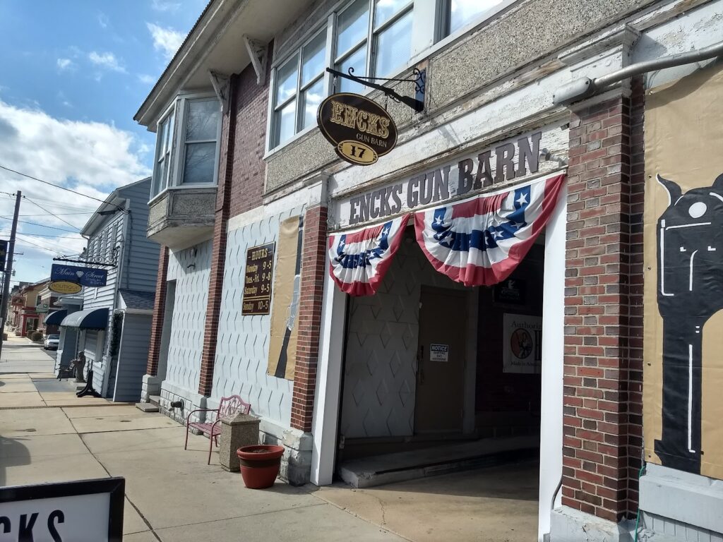 Encks Gun Barn Myerstown