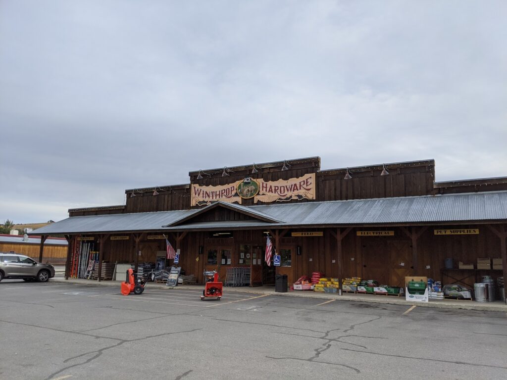 Evergreen Hardware Winthrop