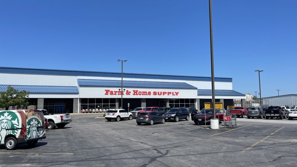 Farm & Home Supply – Quincy Quincy