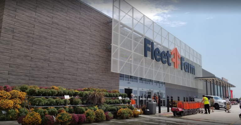 Fleet Farm – Waukee Waukee