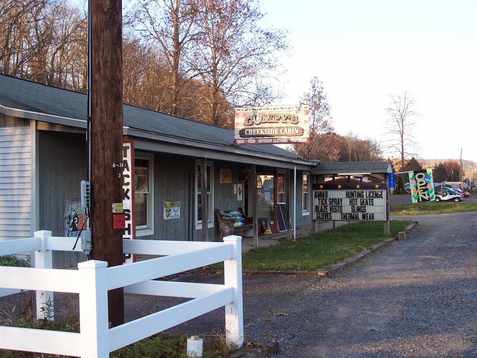 Gumpys Creek Side Cabin Millville