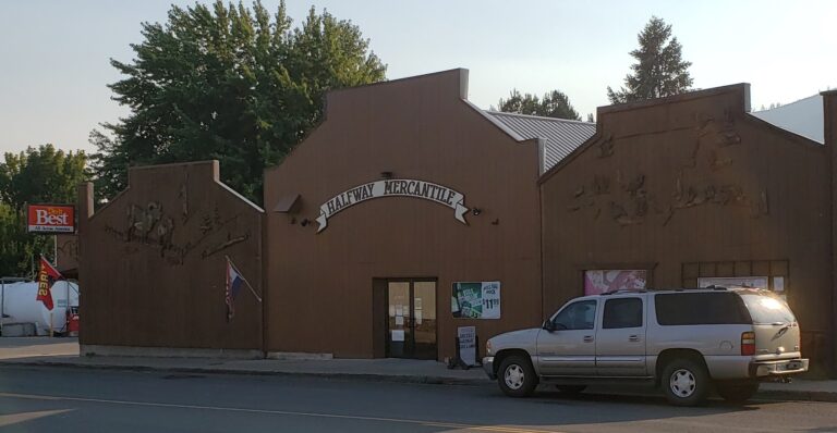 Halfway Mercantile Halfway