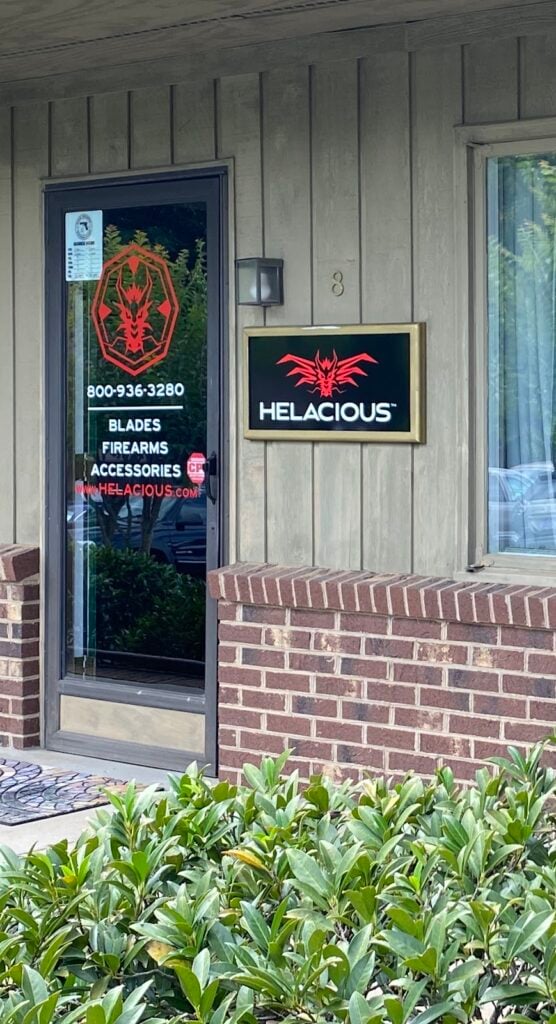Helacious Blades Clover