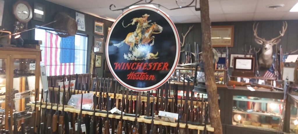 Herolds Gun Shoppe Waynesboro
