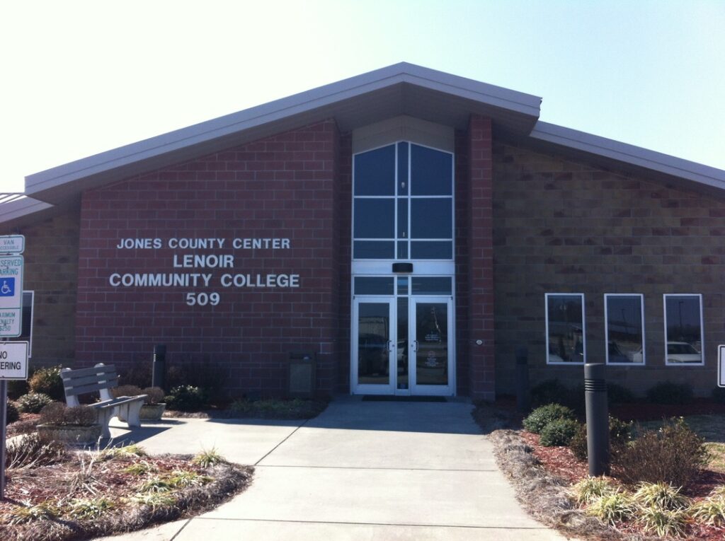 Jones County Center Trenton