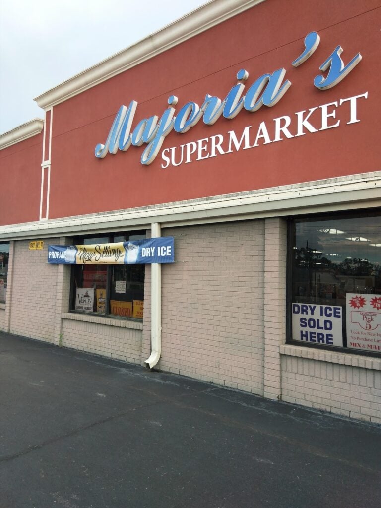 Majorias Super Market Boutte