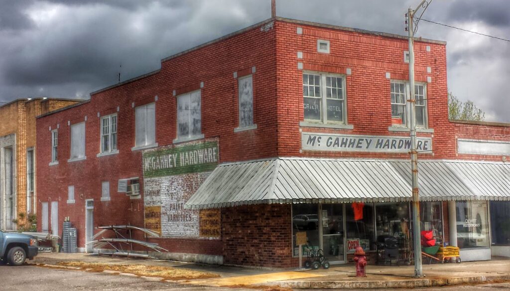 Mcgahhey Hardware Co Dewitt