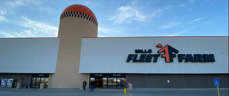 Mills Fleet Farm Car Carver