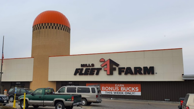 Mills Fleet Farm – Wap Waupaca