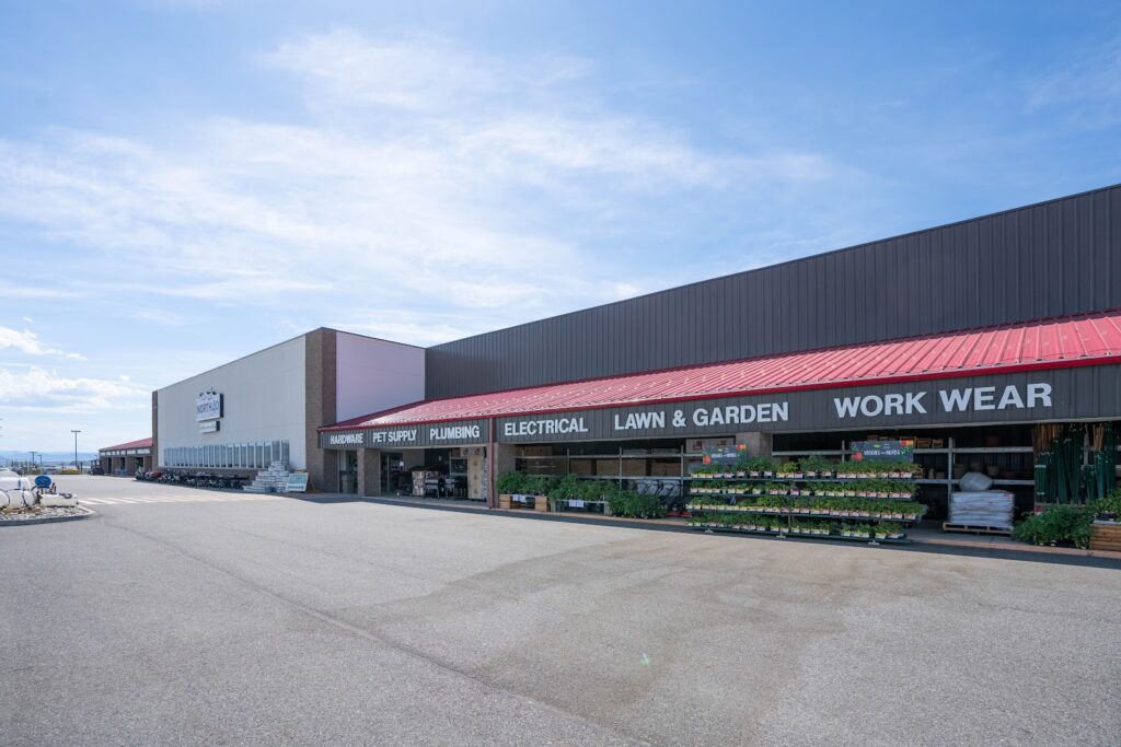 North 40 Outfitters – Omak Omak