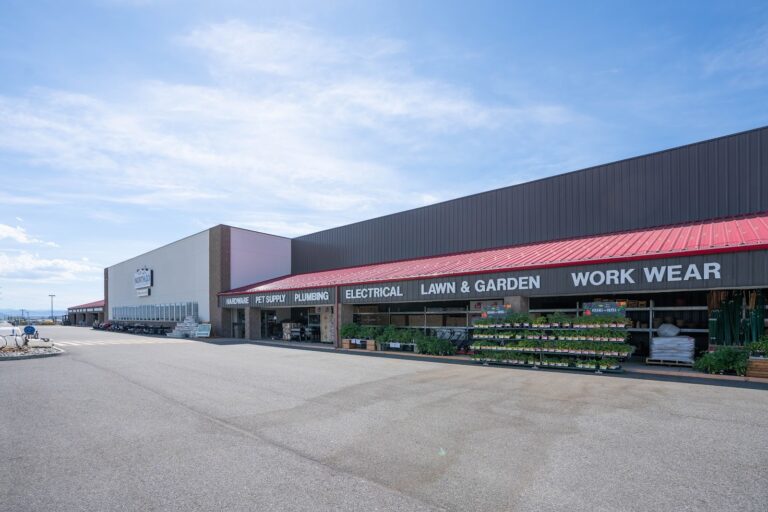 North 40 Outfitters – Omak Omak