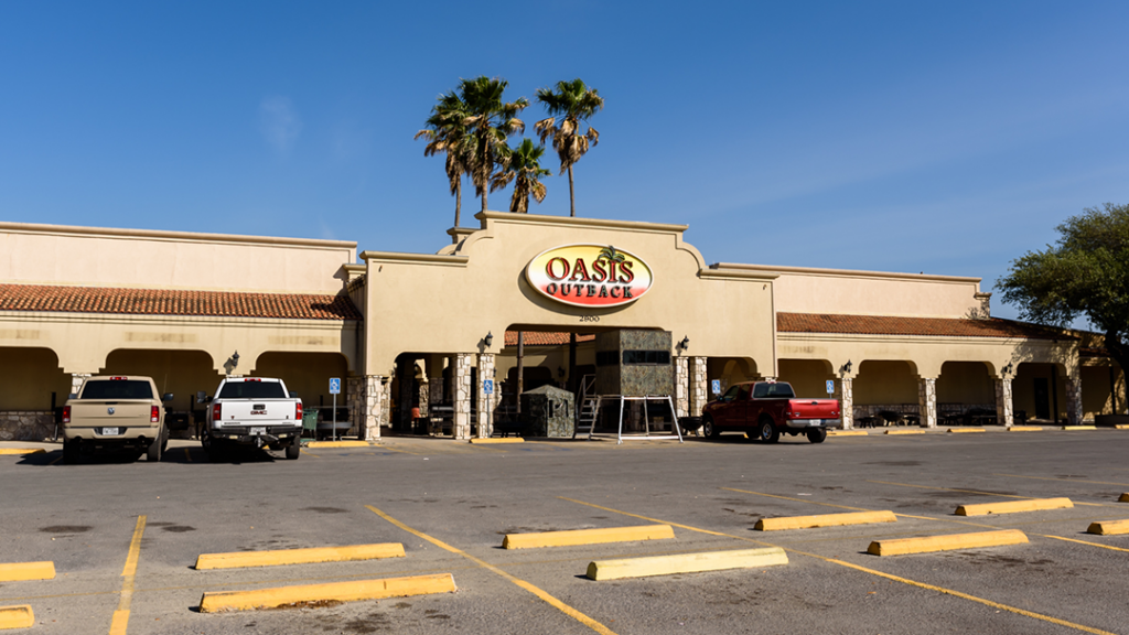 Oasis Outback Uvalde