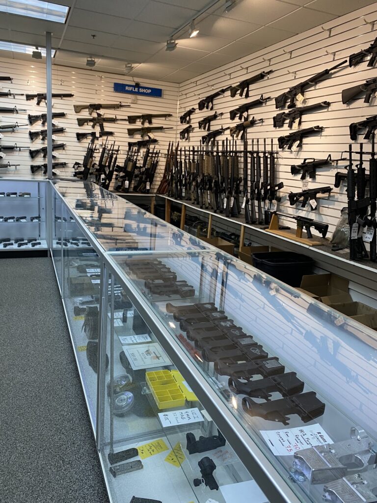 R Guns Carpentersville