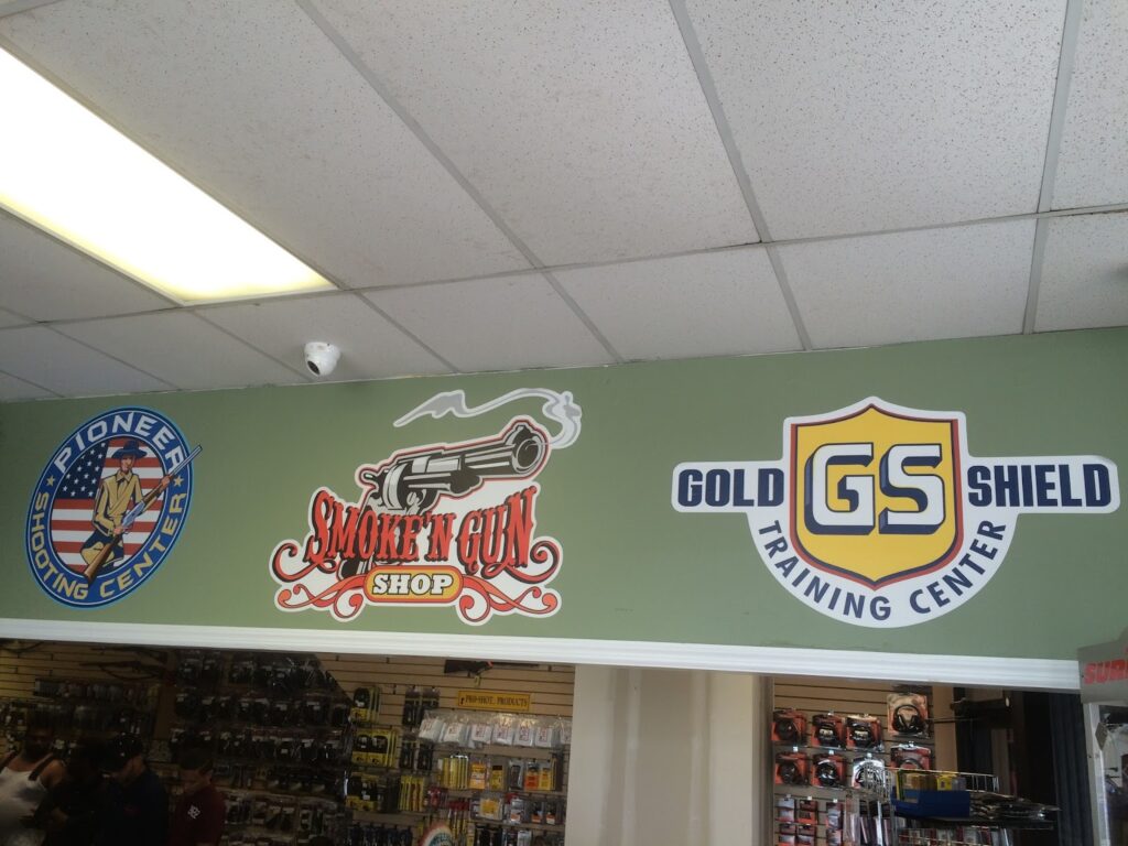 R T Smoke N Guns Mount Vernon