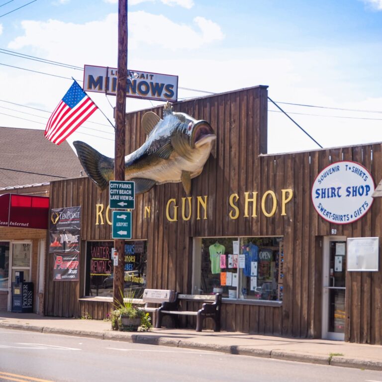 Rod And Gun Shop Chetek