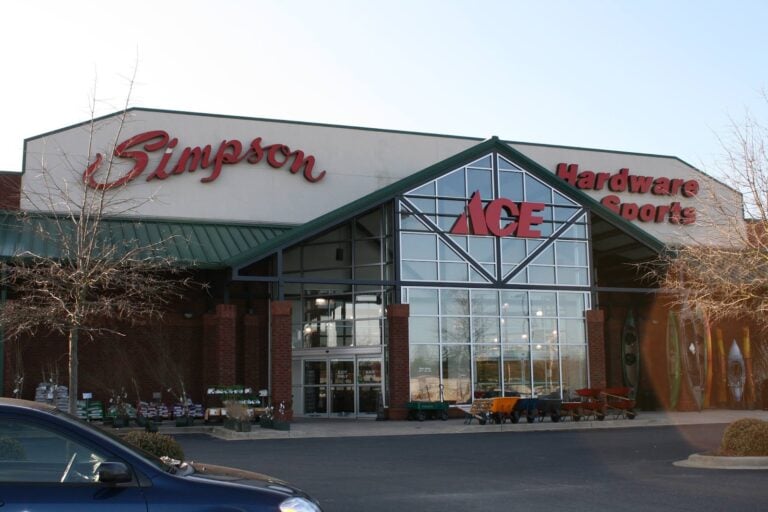 Simpson Plaza Hardware Sumter