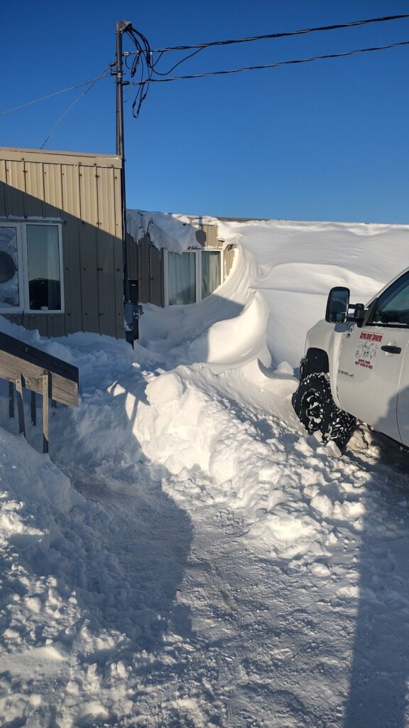 Sims Store Kaktovik