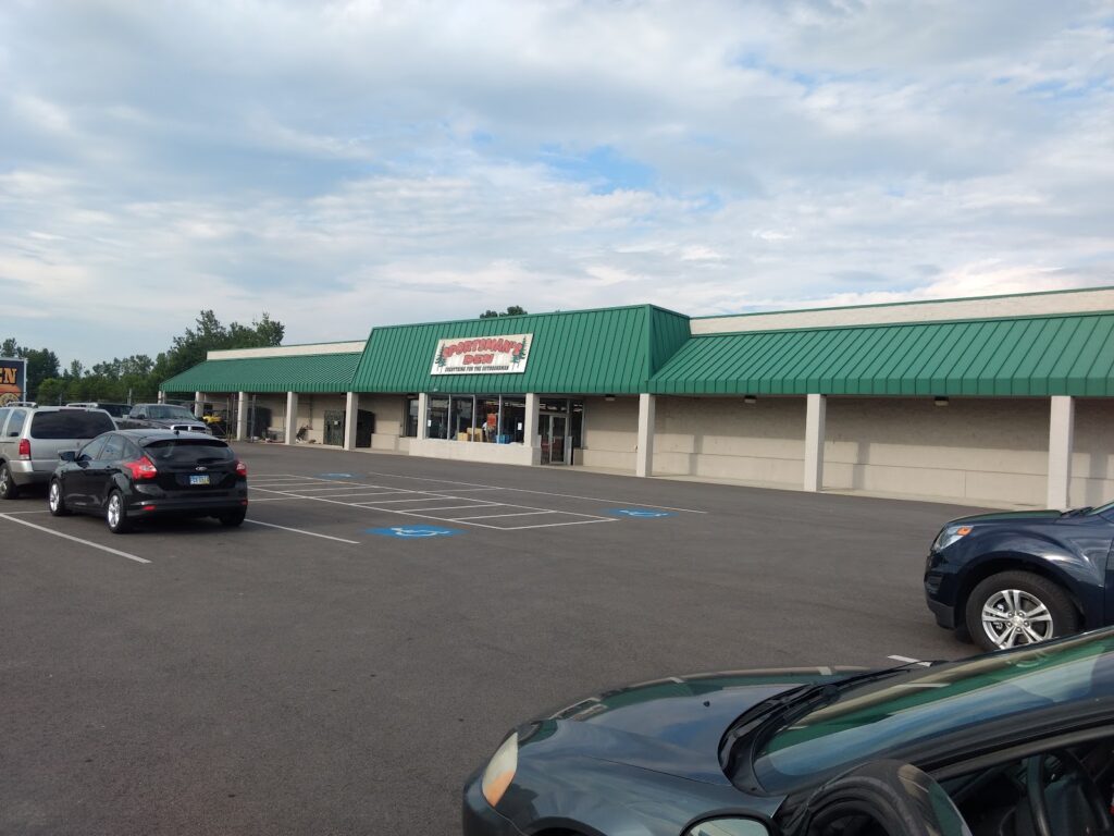 Sportsman’s Den – Shelby Shelby