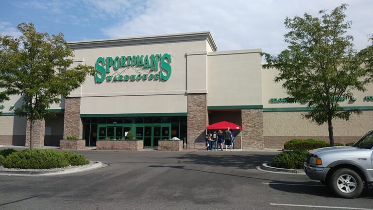 Sportsman’s Warehouse 108 Grand Junction
