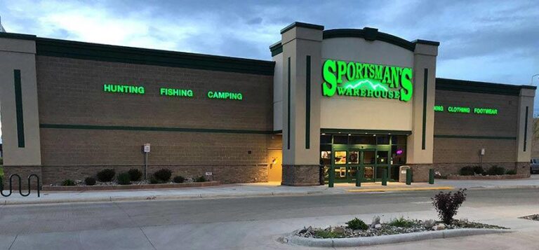 Sportsmans Warehouse # 183 Visalia