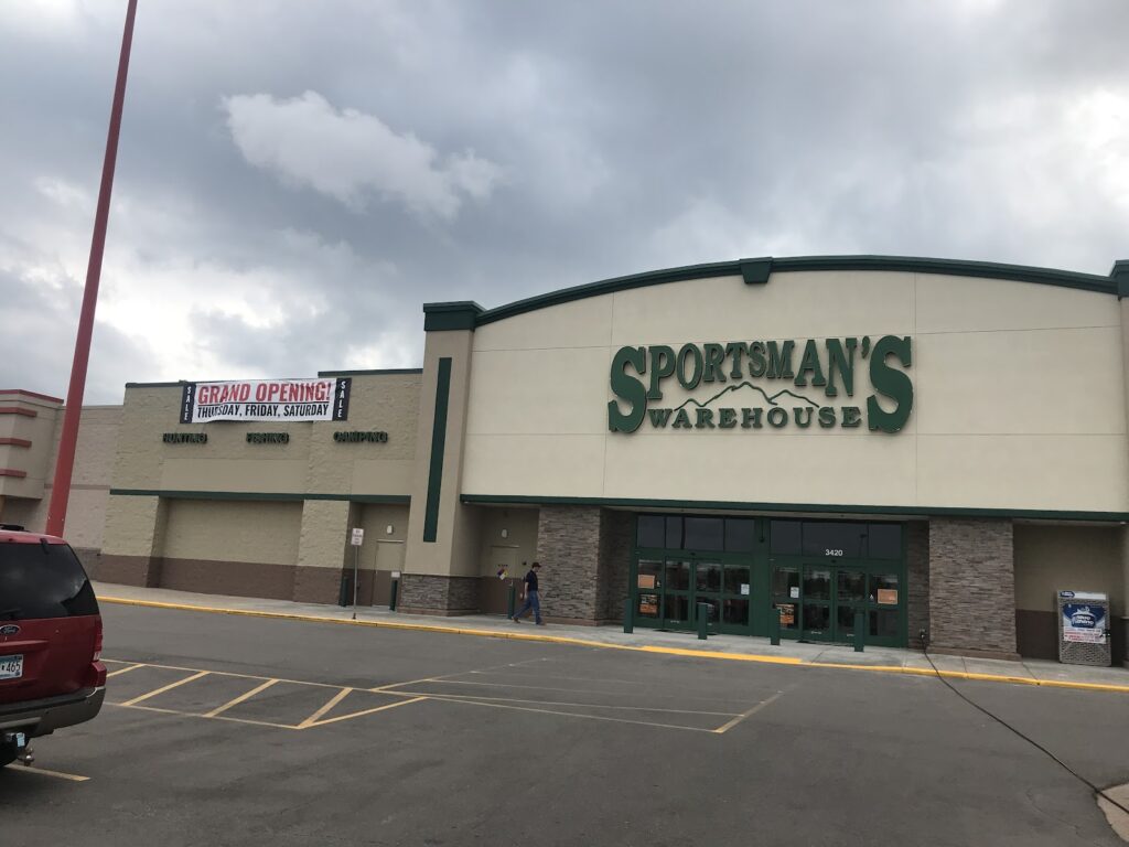 Sportsman’s Warehouse #193 Coon Rapids