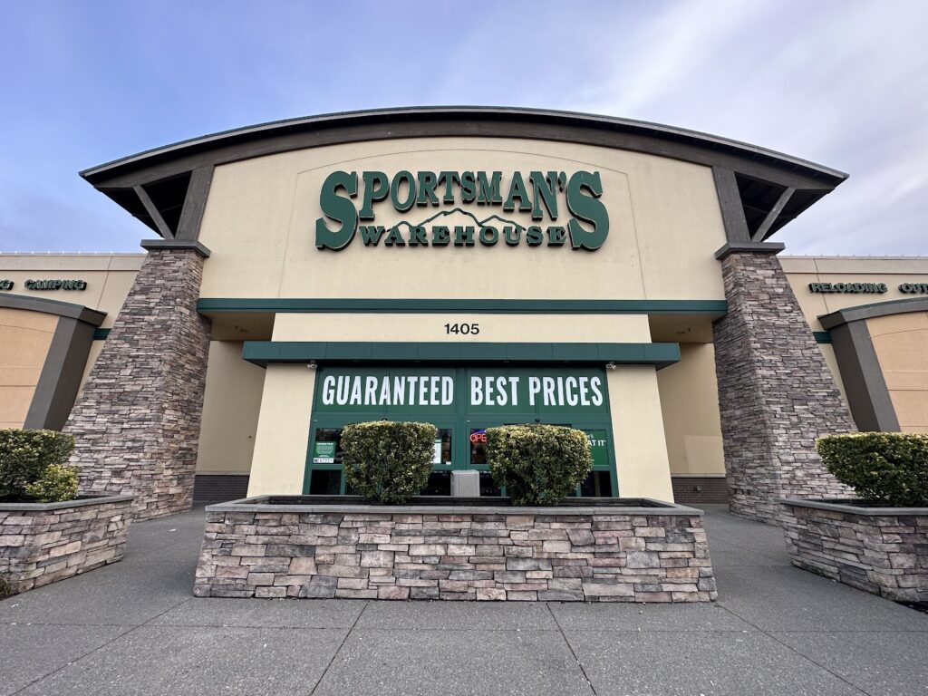 Sportsmans Warehouse #210 Federal Way