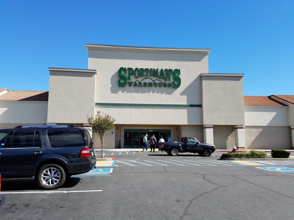 Sportsman’s Warehouse #221 Redding