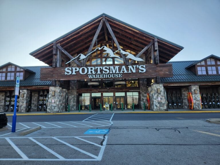 Sportsman’s Warehouse #608 Washington