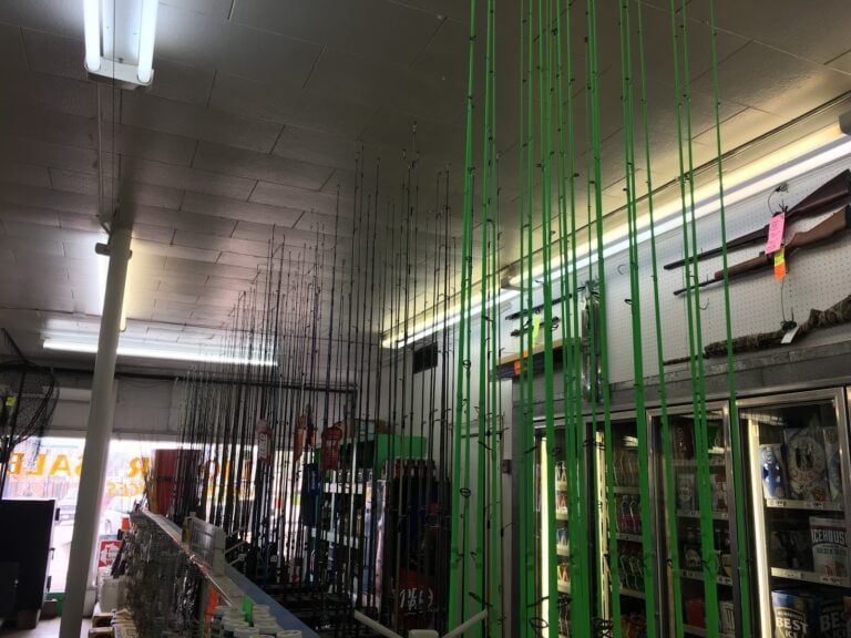 Starks Sport Shop Prairie Du Chien
