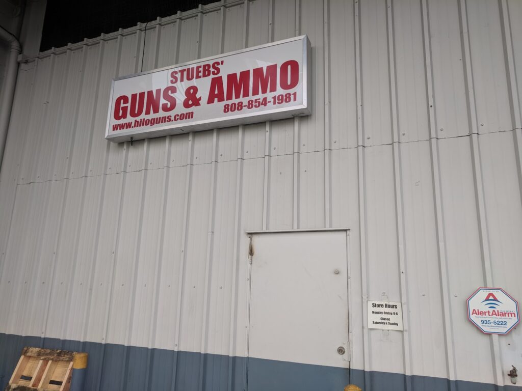 Stuebs’ Guns & Ammo Hilo