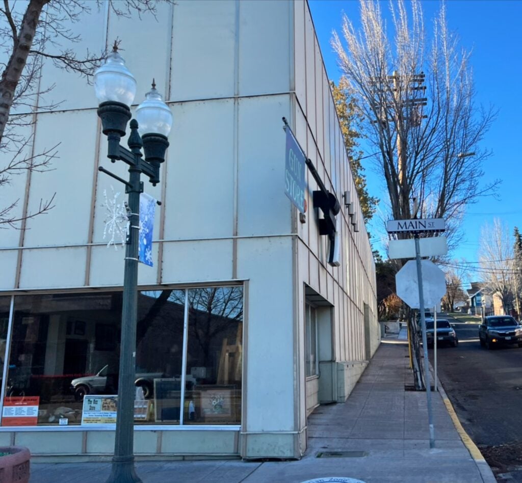 The Gun Store – Klamath Falls Klamath Falls