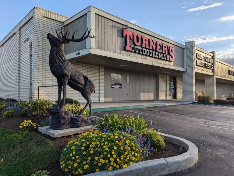 Turners Outdoorsman – Fresno Fresno