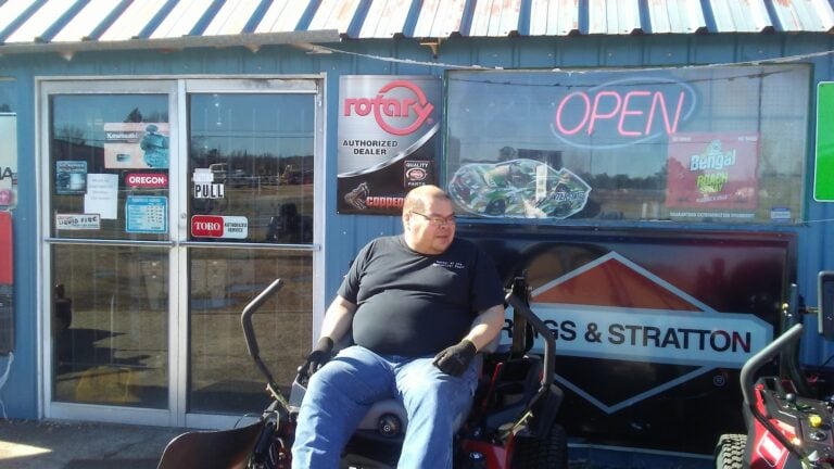 V And M Outdoor Equipment Keithville